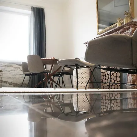 Appartamento Via Roma 119 *