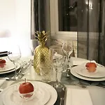Via Roma 119 * Специя